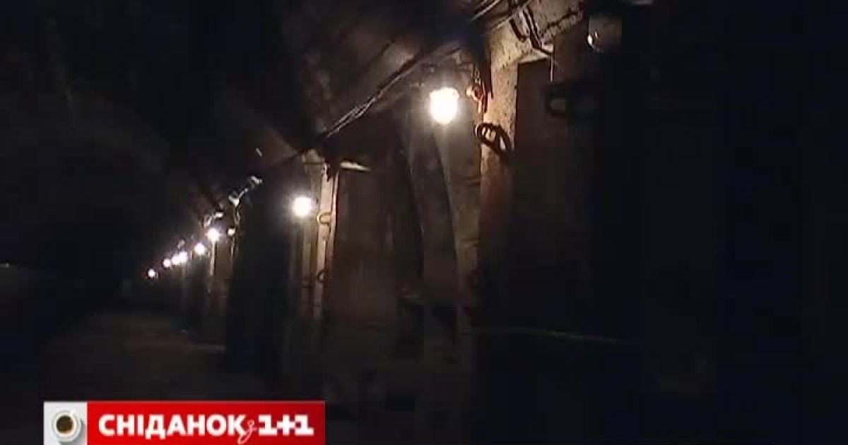 На недостроенную станцию с улицы попасть невозможно