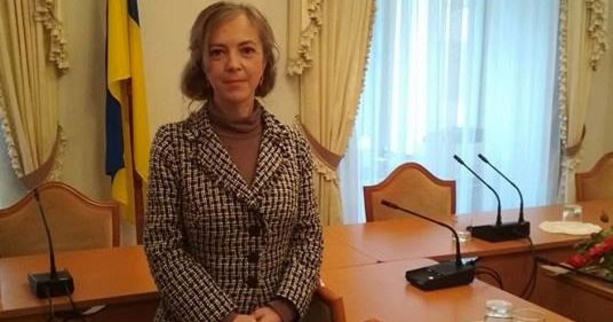 У МВС опублікували відео з Ноздровською за 1,5 години до її смерті