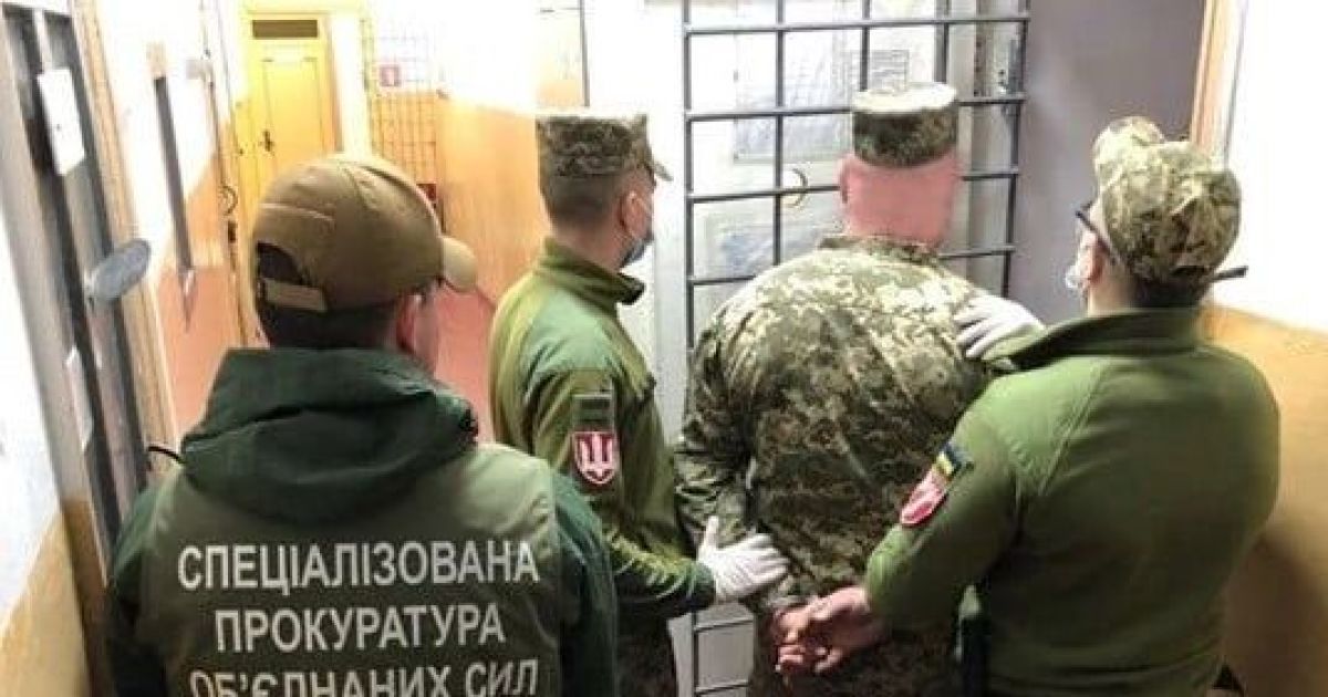 Стрельба в поезде "Константиновка — Киев": какую меру пресечения военным выбрал суд в Харькове