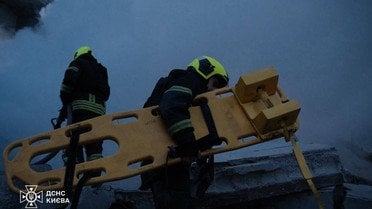 Наслідки атаки на Київ_3 / © ДСНС