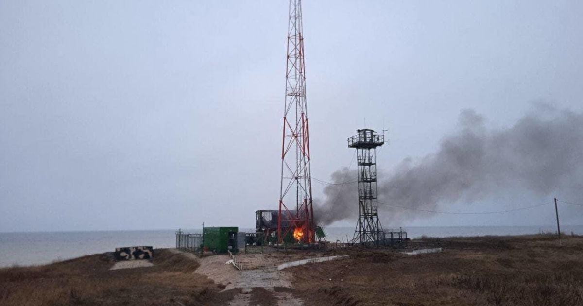 Окупанти з моря ракетами обстрілюють прикордонну інфраструктуру в Одеській та Миколаївській областях