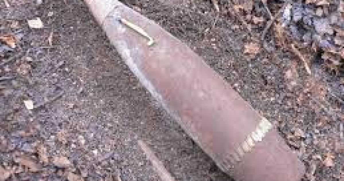 Нацполіція створила сайт, на якому розкповідає, як поводитися з нерозірваними боєприпасами