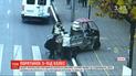 Водитель трехколесного мотоцикла в Китае наехал на мальчика - тот чудом уцелел