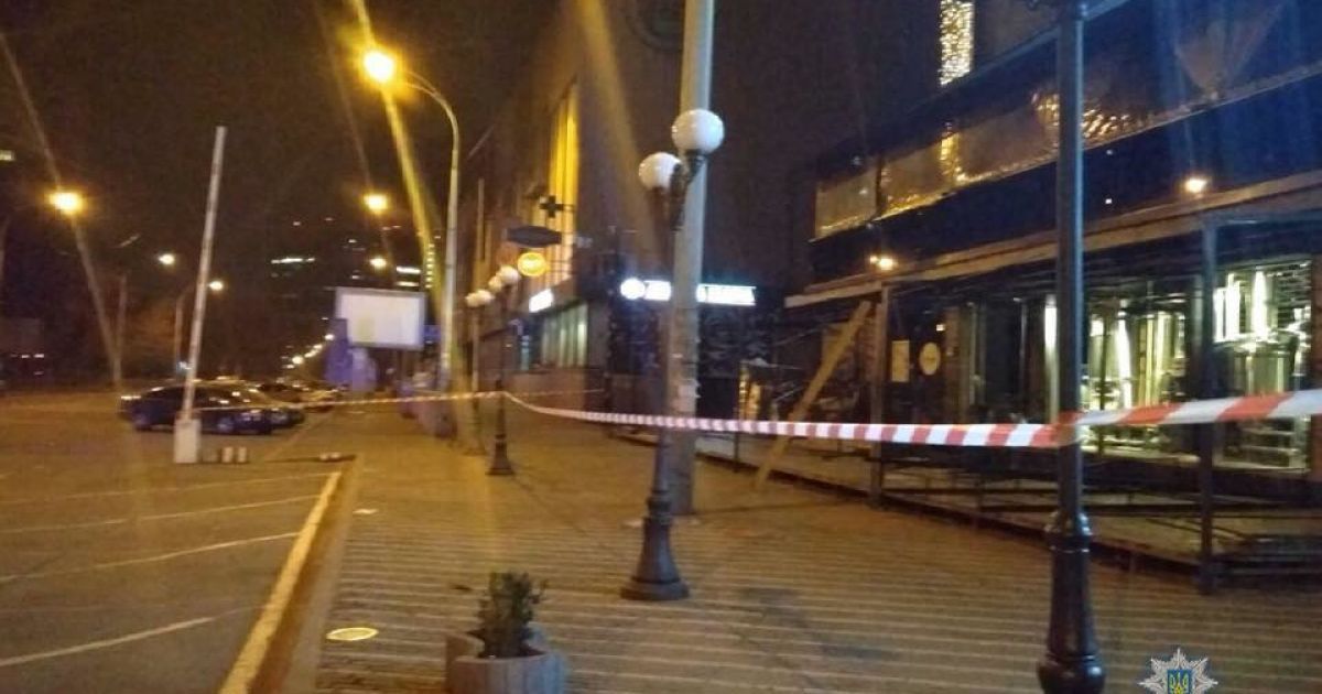 Обстріл будівлі "Київміськбуду" з гранатомета кваліфікували як хуліганство