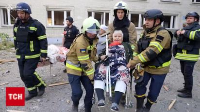 Удар по дому для пожилых людей! Россияне сбросили авиабомбу на Сумы!