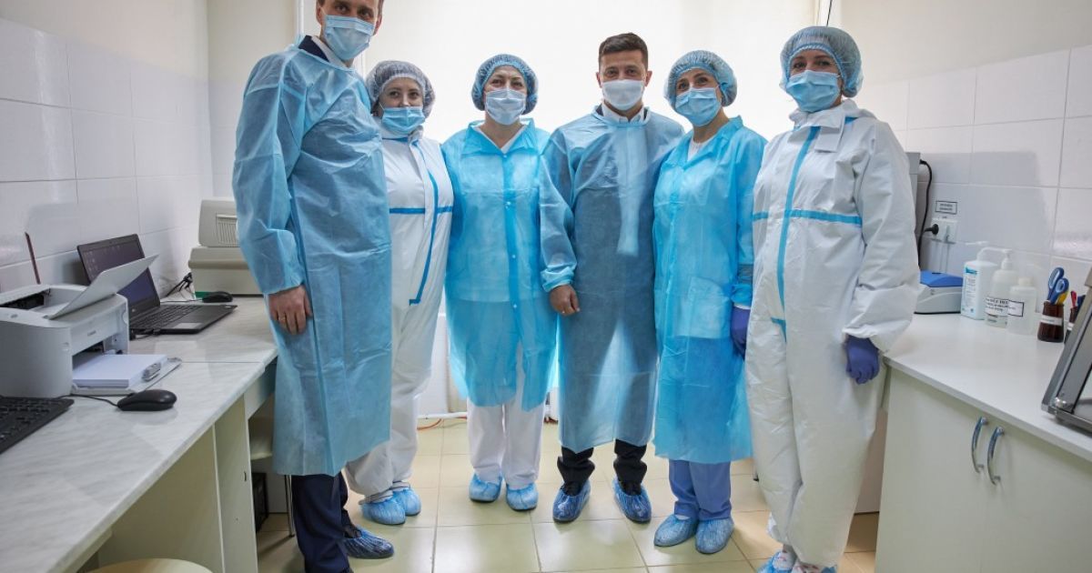 "Це державне свято": Зеленський привітав українців із Днем медика