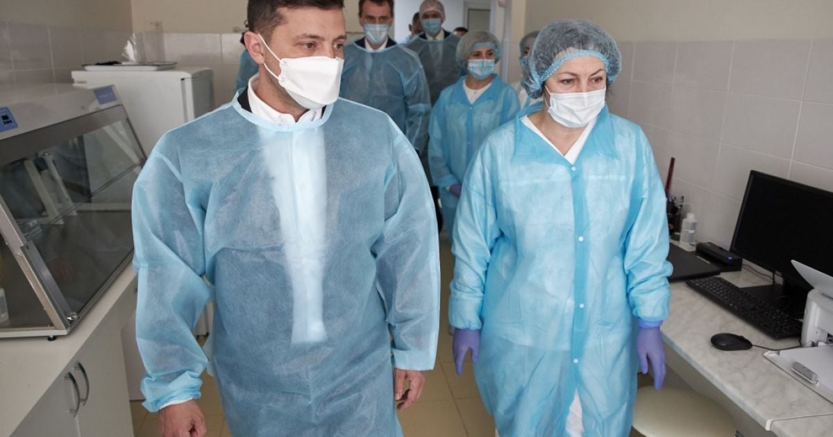 Зеленський у Хмельницькому обласному лабораторному центрі_3