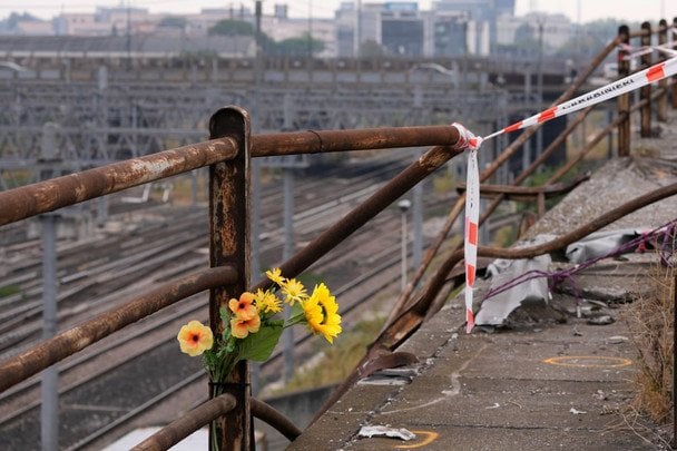 Переповнений людьми автобус врізався у вантажівку: 13 загиблих, є поранені
