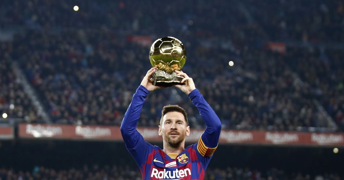 В france football рассказали о вручении награды золотой мяч в 2020 году
