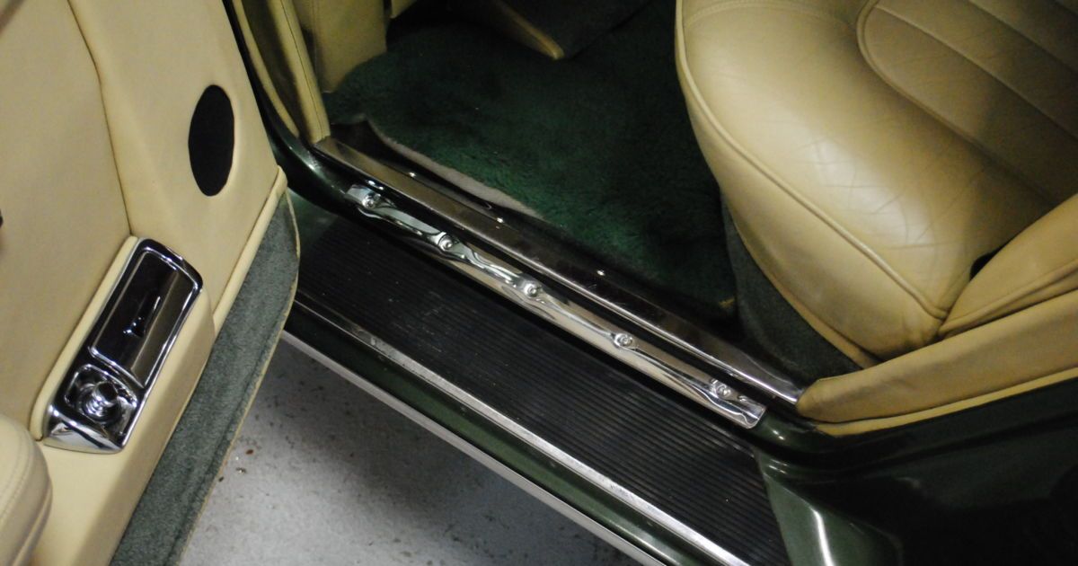 Rolls-Royce Silver Spur_6 / © Bring a Trailer