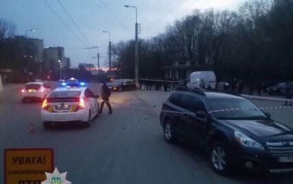 В Тернополе 13-летняя девочка за рулем авто попала в ДТП и впала в кому – СМИ