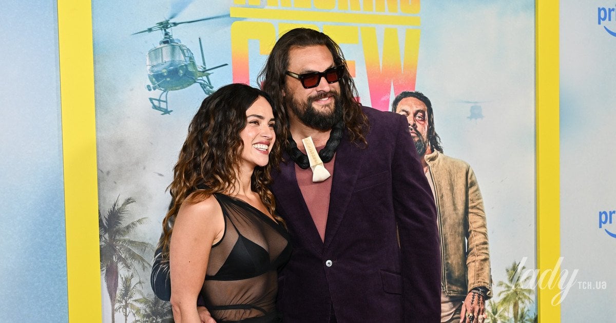 Адріа Архона та Джейсон Момоа