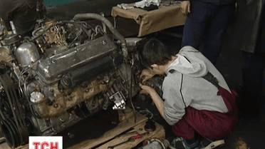 В Киеве к ремонту бронетехники начали привлекать учеников техникума