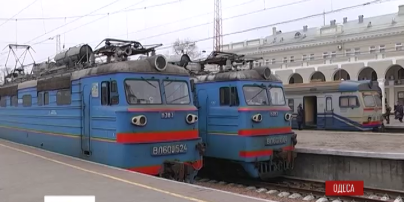 Сигнал поддержки: украинская железная дорога "отгудела" за Савченко