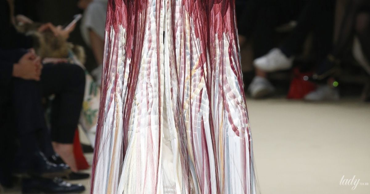 Колекція Alexander McQueen прет-а-порте сезону осінь-зима 2018-2019 / © East News