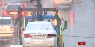 З обіду Київ засипає снігом