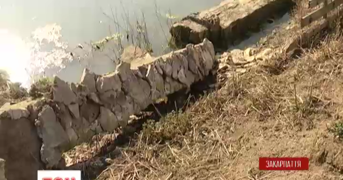 На Закарпатье дети попали в беду на заброшенном строительстве