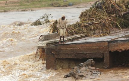 Міста без електрики і сотні загиблих. Мозамбік живе у режимі надзвичайного стану через циклон