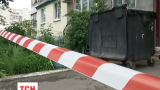 Мертвого младенца нашли среди мусора в Киеве