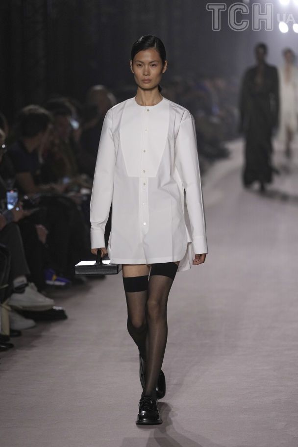 Показ Victoria Beckham осінь-зима 2025-2026 / © Associated Press