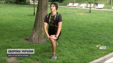 22-річний львів'янин щодня пробігає напівмарафон та збирає гроші на дрон для ЗСУ