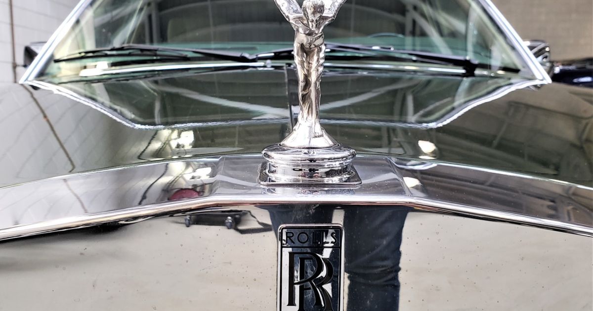 Rolls-Royce Silver Spur_12 / © Bring a Trailer