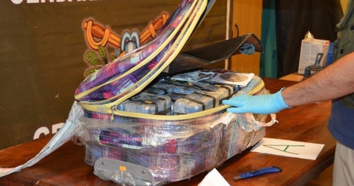 у дипломатичній пошті Росії в Аргентині знайшли кокаїн_2 / © clarin.com