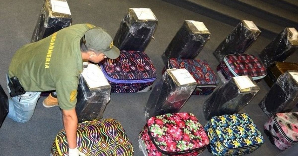 у дипломатичній пошті Росії в Аргентині знайшли кокаїн_1 / © clarin.com