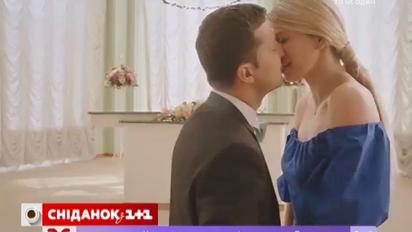 Вера Брежнева рассказала о поцелуях с Владимиром Зеленским
