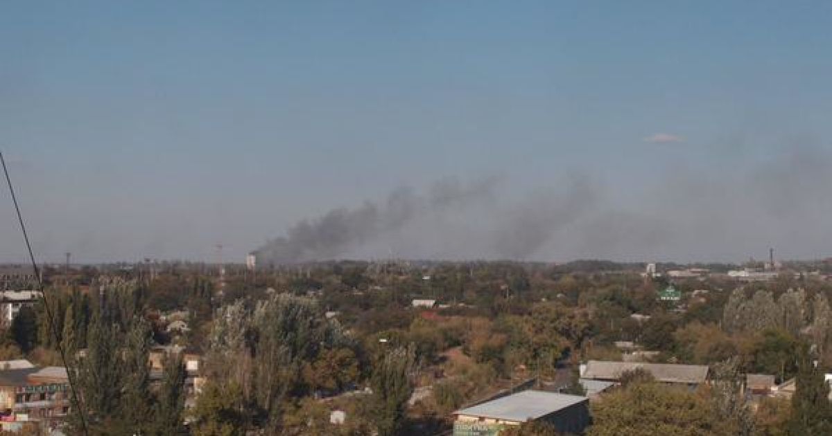 После взрыва в многоэтажке возник пожар. / © twitter/roman_primorye