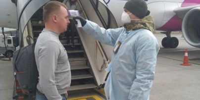 Боротьба з коронавірусом: в аеропорту "Київ" показали, як перевіряють пасажирів з Італії