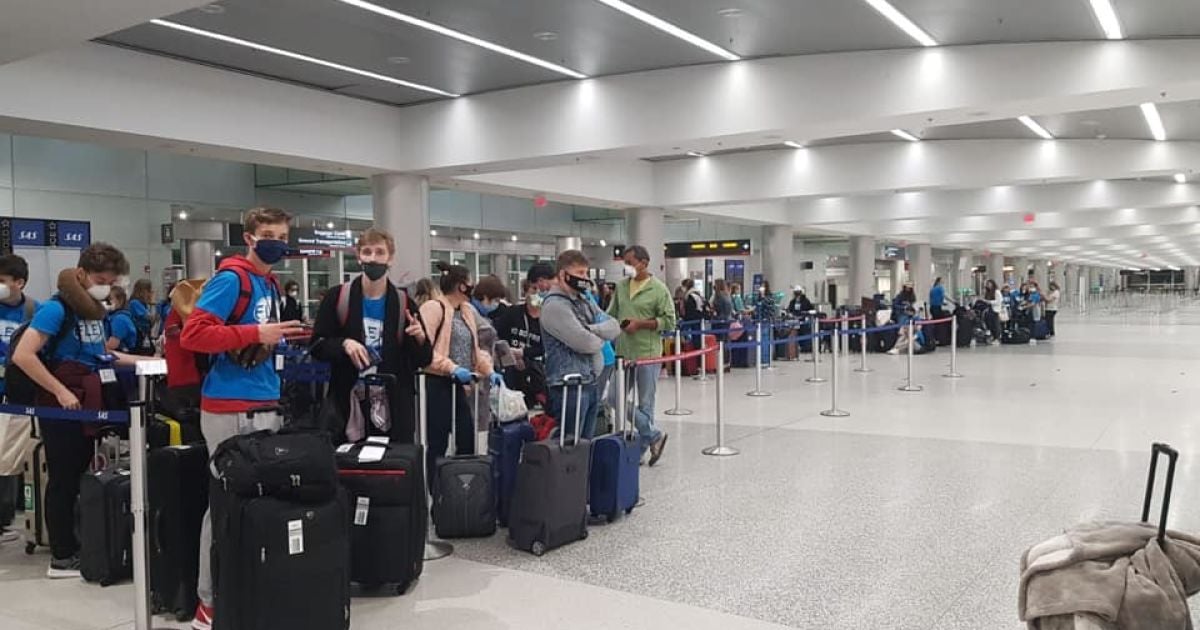 Зі США спеціальним літаком евакуювали понад 250 українців - посольство