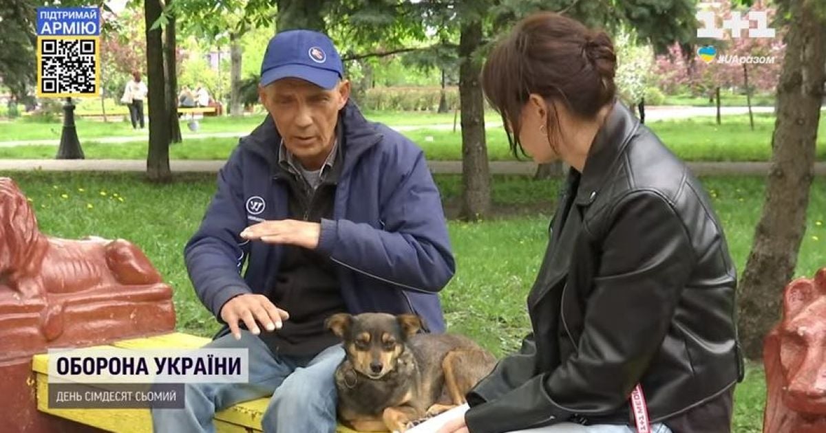 Чоловік пройшов 200 кілометрів із Маріуполя зі собачкою: вона стерла лапки, а він дякує їй, що відволікала ворога