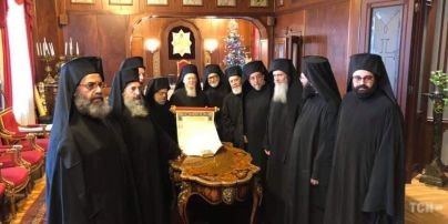 Все члены Синода Вселенского патриархата подписали Томос для Украины