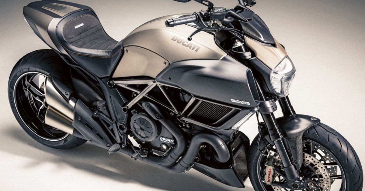 Эксклюзивный мотоцикл Ducati Diavel Titanium поступил в продажу