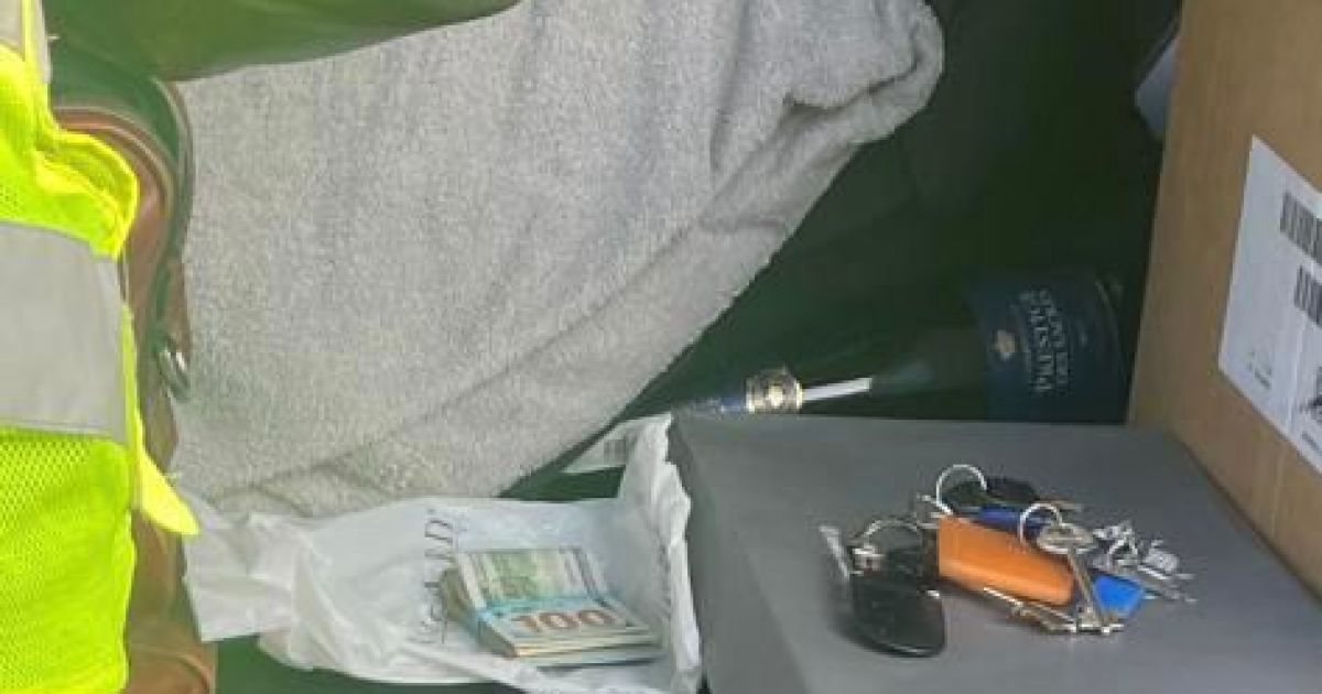 Заввідділенням столичної клініки попався на фальшуванні важких діагнозів ухилянтам