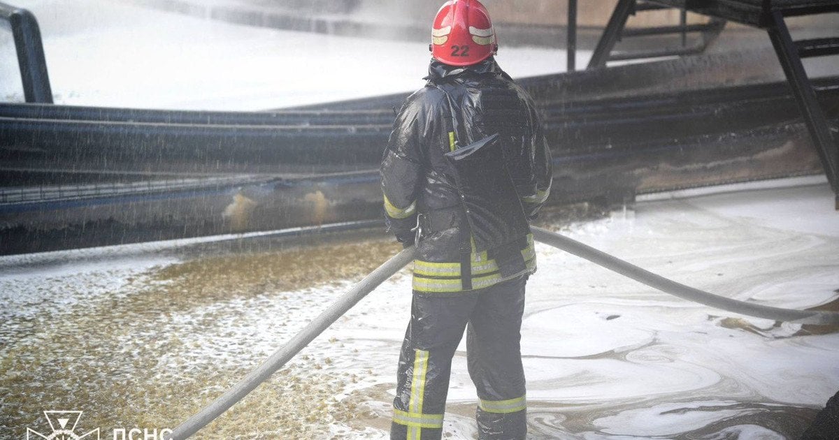 Россияне атаковали порт в Одесской области