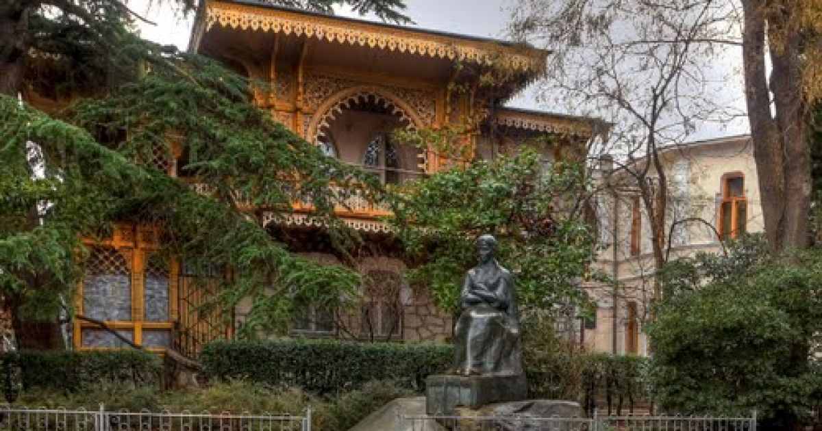 В аннексированном Крыму закрыли музей Леси Украинки