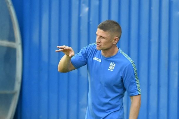 Владимир Езерский - главный тренер сборной Украины U-17 / © ФФУ