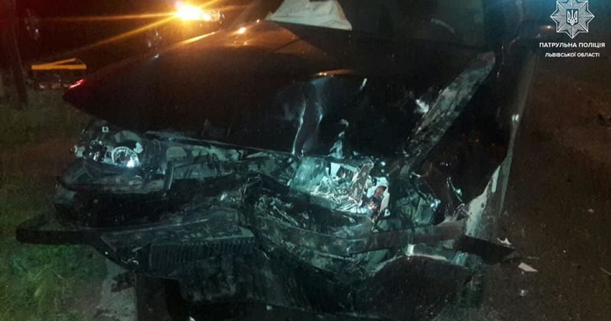 У Львові в ДТП потрапило четверо дітей, віком 1, 3, 5 та 8 років: їх госпіталізували (фото)