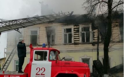 В российском Ростове пятеро детей сгорели заживо в квартире