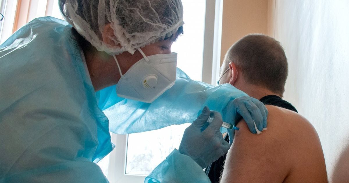 Лайливе звернення зі Львова через COVID, виплати по 8 тис. грн, цифрові паспорти: головне на ТСН.ua за 30 березня