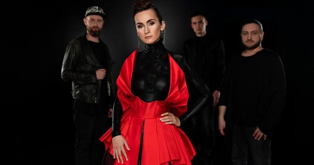 Солістка Go_A Катерина Павленко засвітила фігуру у купальнику