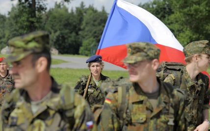 У Чехії збирають кошти для українських захисників: куди донатити