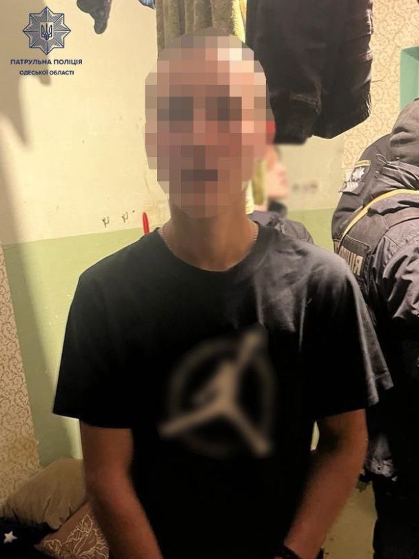 В Одессе задержан подросток, который открыл огонь из пистолета в сторону гражданского, чтобы 