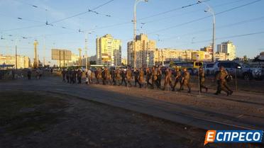 У Києві активісти заблокували рух біля метро "Героїв Дніпра"_3 / © Еспресо.TV