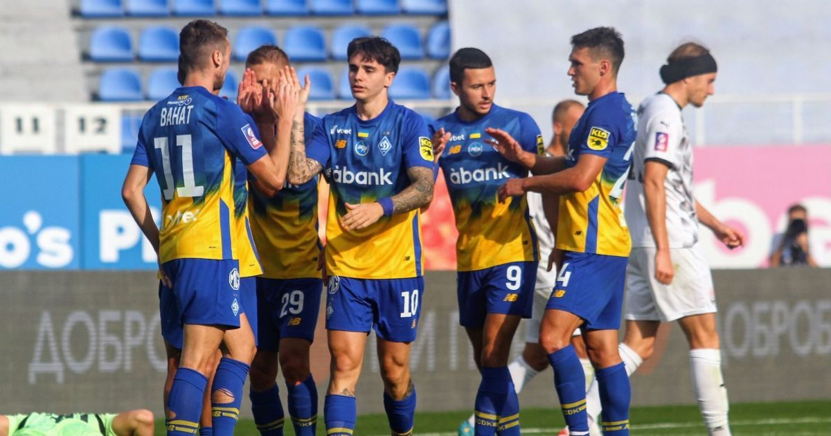 "Динамо" – "Заря"