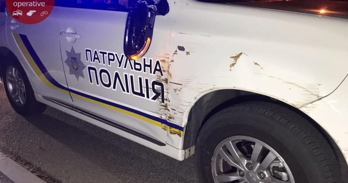Водитель подшофе въехал в патрульное авто в Киеве и пытался сбежать