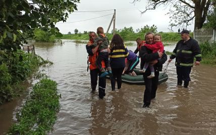 Спасатели предупредили, что завтра на Буковине может затопить восемь сел