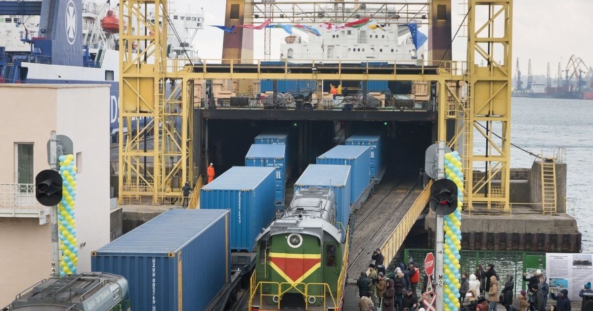 Китай та Україна виходять на потужний рівень співпраці: "Шовковий шлях" та зона вільної торгівлі